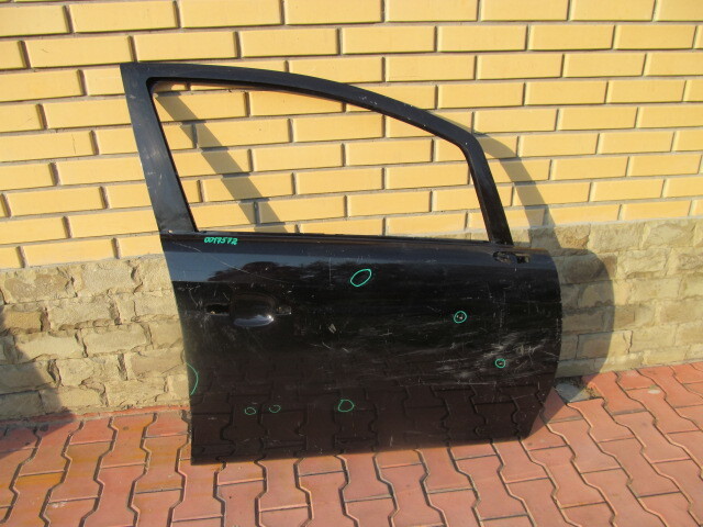 Запчасть дверь передняя правая Opel Corsa D 2007-2014 124254 Б/У Дверь передняя правая Opel Corsa D 2007-2014 124254 Б/У