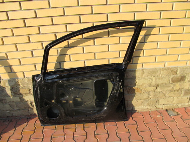 Дверь передняя правая Corsa D 2007-2014 Дверь передняя правая Corsa D 2007-2014