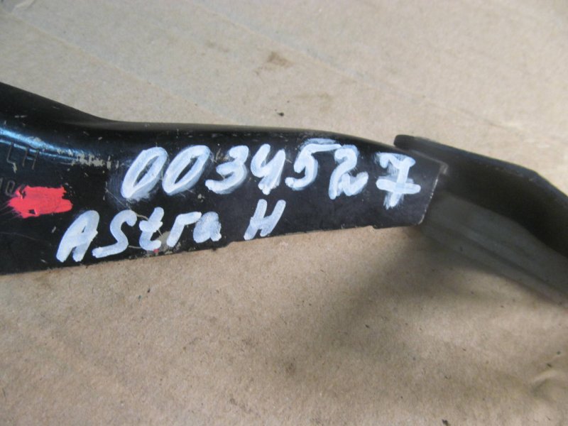 Петля капота левая Astra H 2004-2010