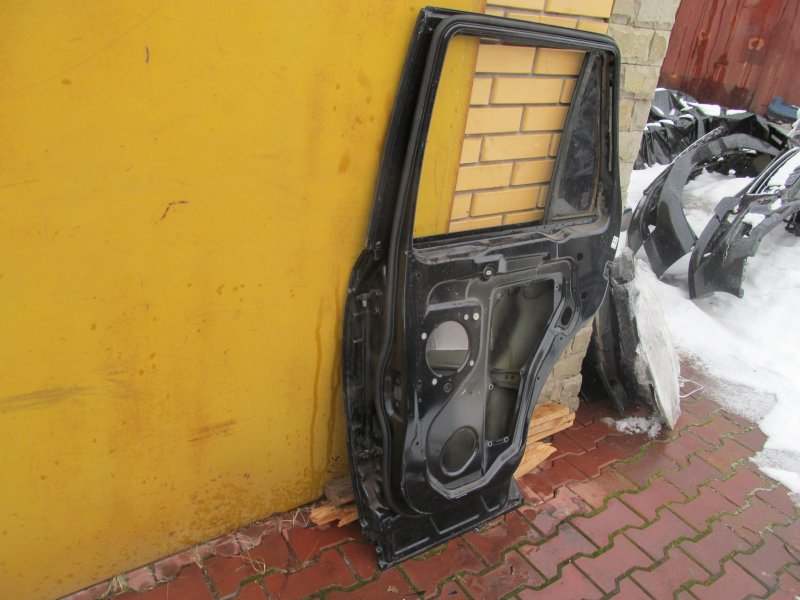 Дверь задняя правая Range Rover Sport L320 2006-2013 Range Rover Sport L320
