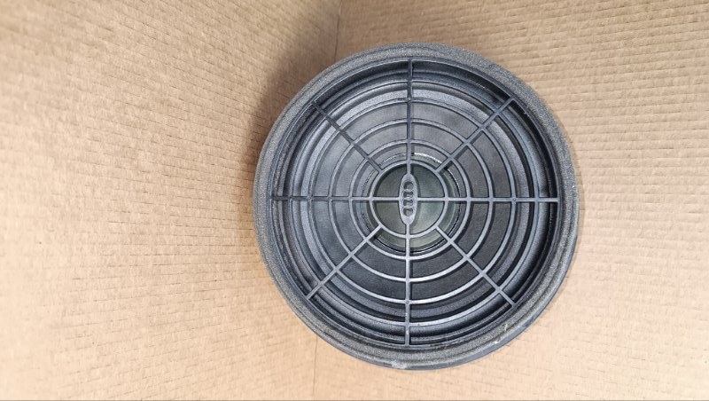 Динамик двери передний Q3 8U ДЖИП Динамик двери передний Q3 8U ДЖИП