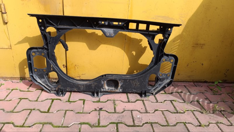 Панель передняя (телевизор) A6 C6 2005-2011