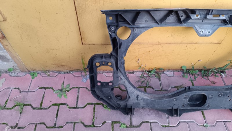 Панель передняя (телевизор) A6 2009 СЕДАН