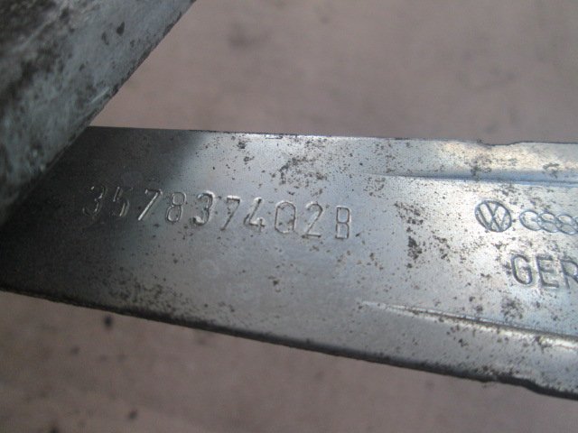 Стеклоподъемник передний правый Volkswagen Passat B3 1988-1993