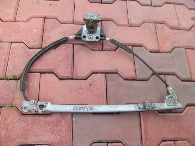 Стеклоподъемник задний правый Volkswagen Passat B3 1988-1993 3A0839402F Б/У