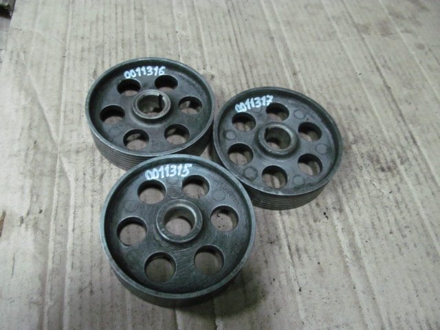Шкив Audi A4 B5 1995-2001 028115021B Б/У
