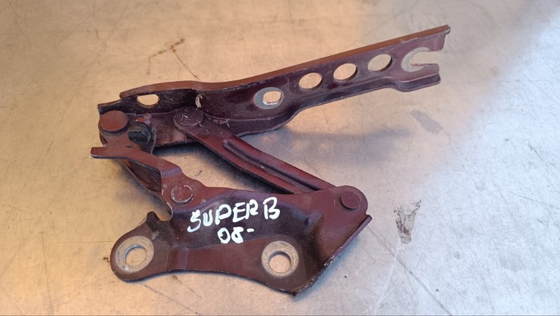 Запчасть петля капота левая Skoda Superb 2 2008-2015 3T0823301B Б/У Петля капота левая Skoda Superb 2 2008-2015 3T0823301B Б/У