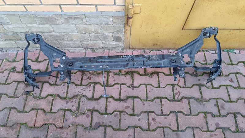 Передняя панель C204 2013 СЕДАН