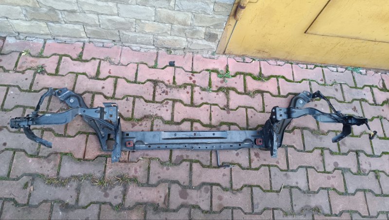 Передняя панель C204 2013 СЕДАН