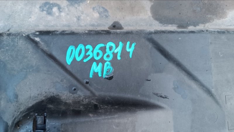 Защита правая C204 2013 СЕДАН