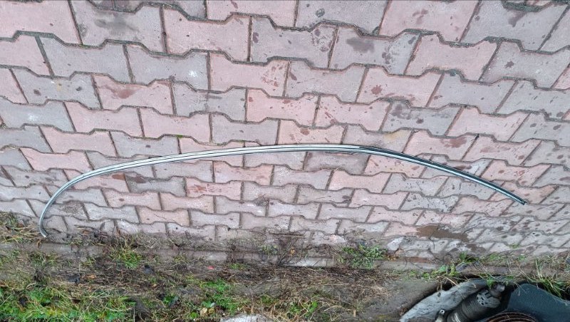 Молдинг крыши левый C204 2013 СЕДАН Молдинг крыши левый C204 2013 СЕДАН