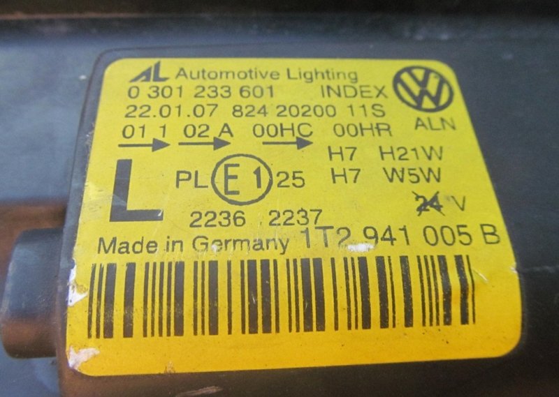 Фара левая Touran 2003-2015 Фара левая Touran 2003-2015