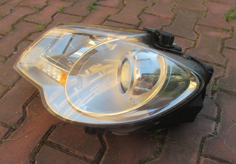 Фара левая Volkswagen Touran 2003-2015 Фара левая Volkswagen Touran 2003-2015