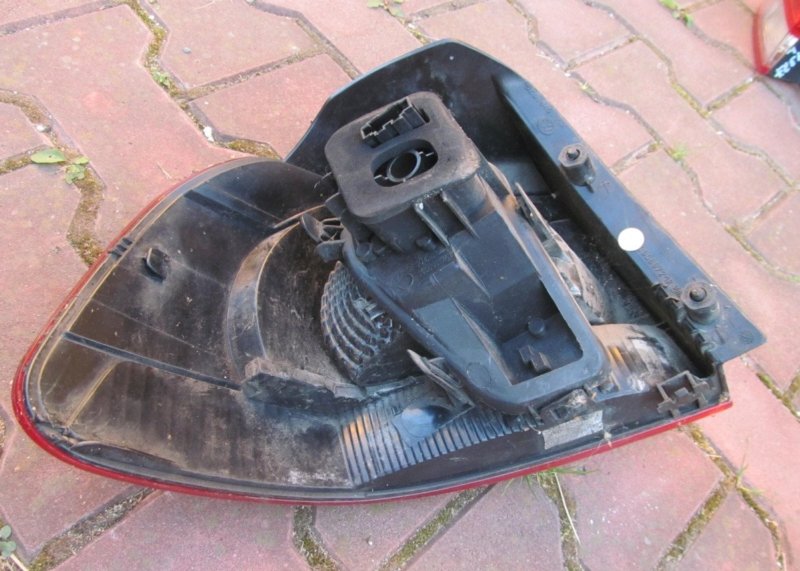 Фонарь правый Golf 6 2009-2013 Фонарь правый Golf 6 2009-2013