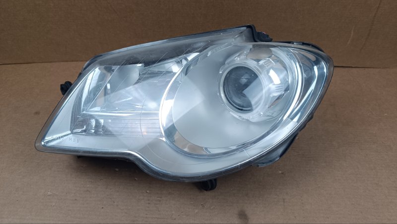 Фара левая Volkswagen Touran 2003-2015 1T2941005B Б/У