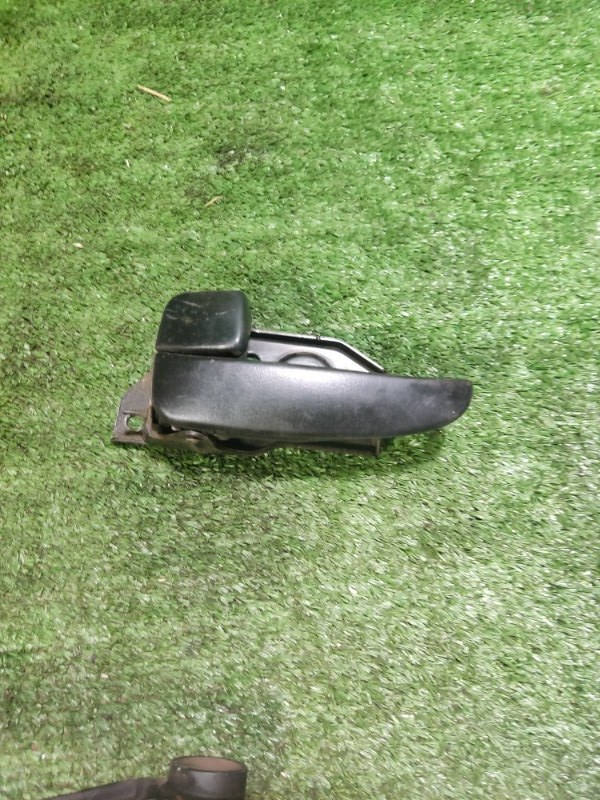 Ручка двери внутренняя задняя левая Hyundai Sonata 006 Б/У