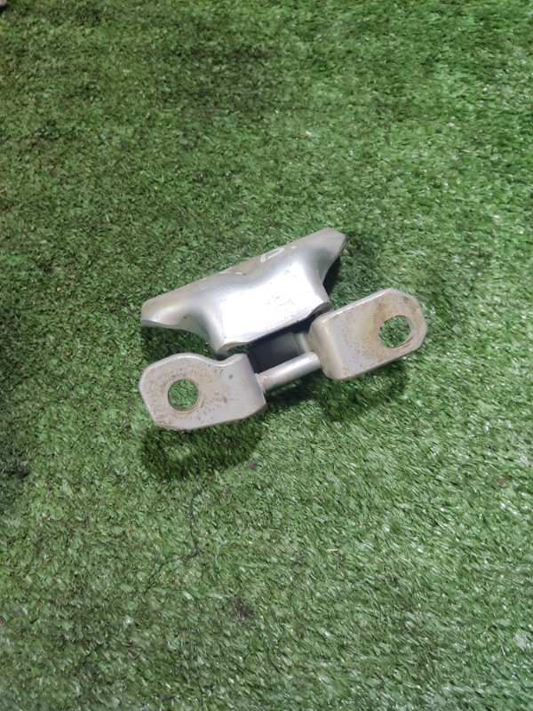 Петля двери задняя левая Sonata