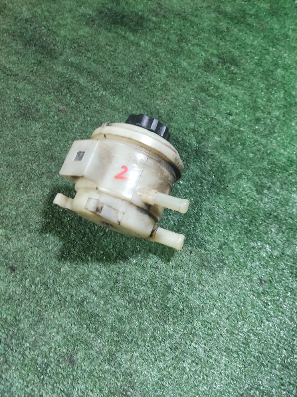 Запчасть бачок гидроусилителя руля Hyundai Accent 2 106 Б/У Бачок гидроусилителя руля Hyundai Accent 2 106 Б/У