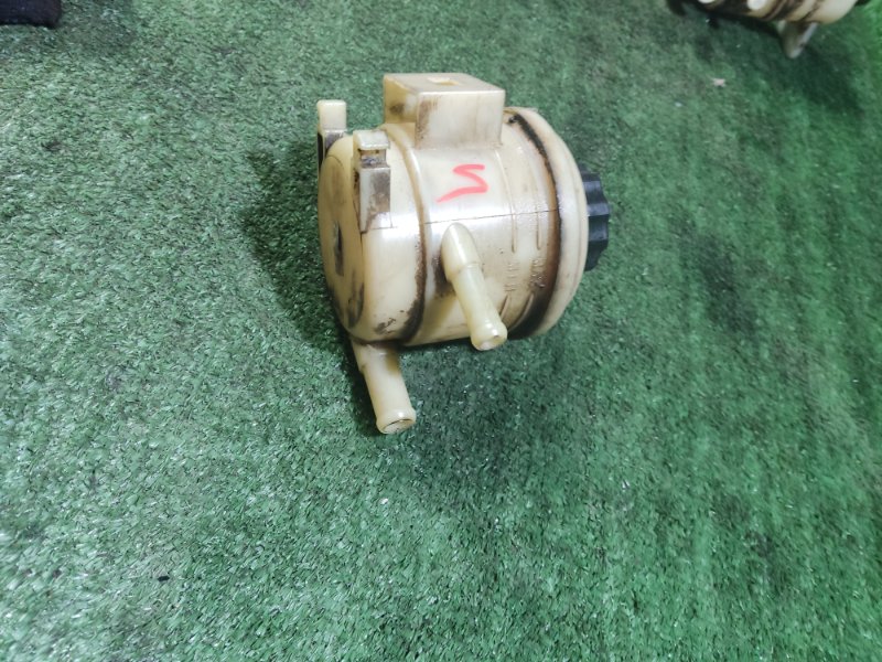 Бачок гидроусилителя руля Accent 2 Бачок гидроусилителя руля Accent 2