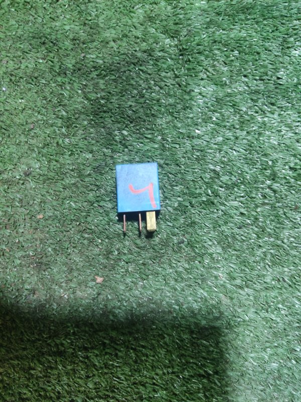 Запчасть реле Hyundai Accent 2 95224-2D000 Б/У Реле Hyundai Accent 2 95224-2D000 Б/У