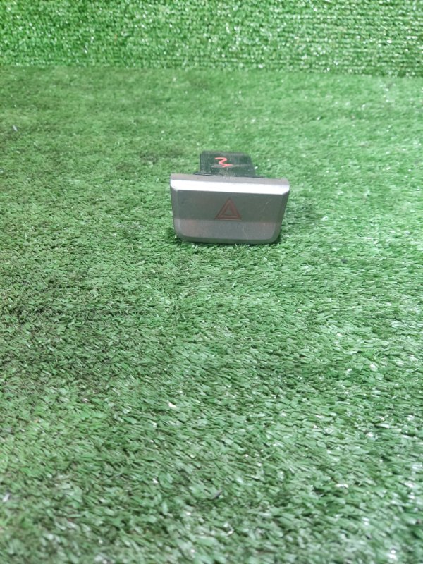 Кнопка аварийной сигнализации Hyundai Accent 2 106 Б/У