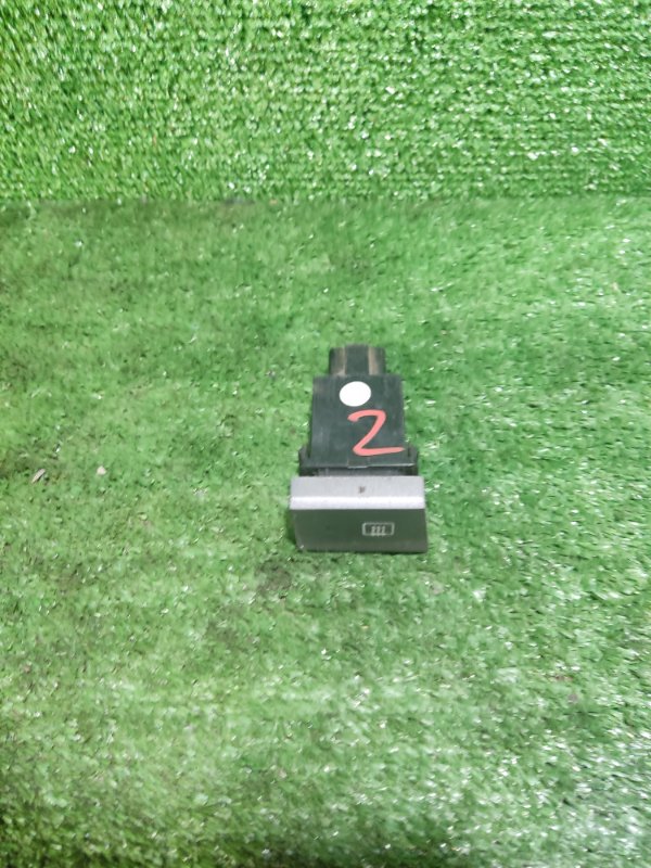 Кнопка обогрева заднего стекла Accent 2 Кнопка обогрева заднего стекла Accent 2