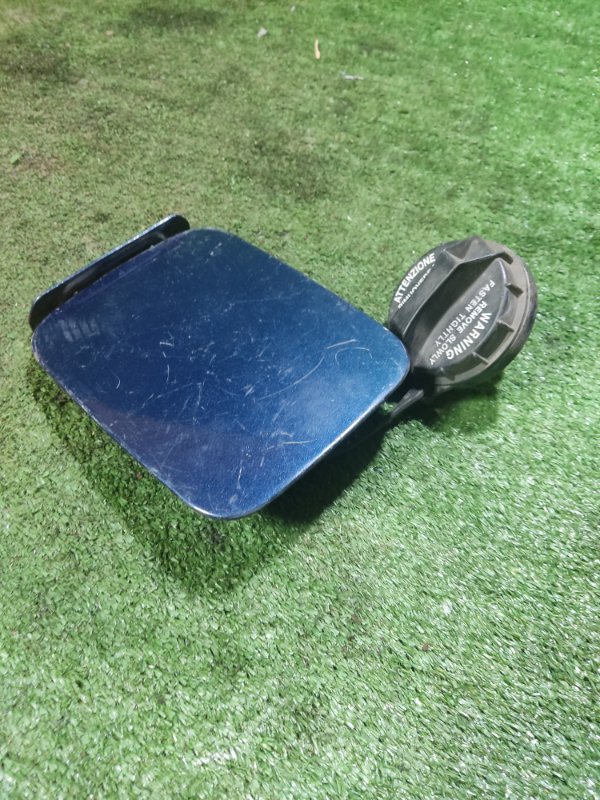 Лючок бензобака Accent 2 Лючок бензобака Accent 2