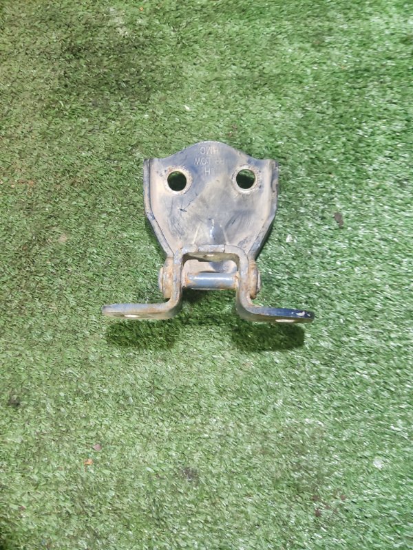 Петля двери задняя левая Hyundai Accent 2