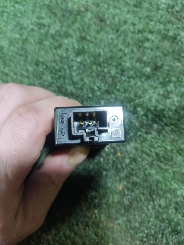 Кнопка освещения панели приборов Hyundai Tucson JМ G4GC