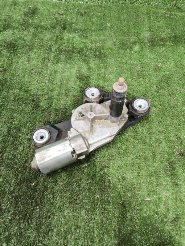 Моторчик дворников задний S-MAX 2006 2.5 HUWA Моторчик дворников задний S-MAX 2006 2.5 HUWA