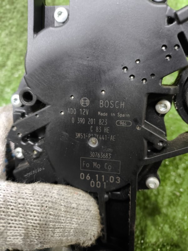 Моторчик дворников задний S-MAX 2006 2.5 HUWA Моторчик дворников задний S-MAX 2006 2.5 HUWA