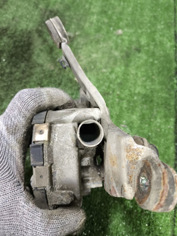 Моторчик дворников передний левый S-MAX 2006 2.5 HUWA