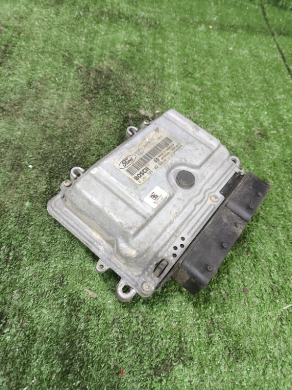 Блок управления двигателем S-MAX 2006 2.5 HUWA Блок управления двигателем S-MAX 2006 2.5 HUWA