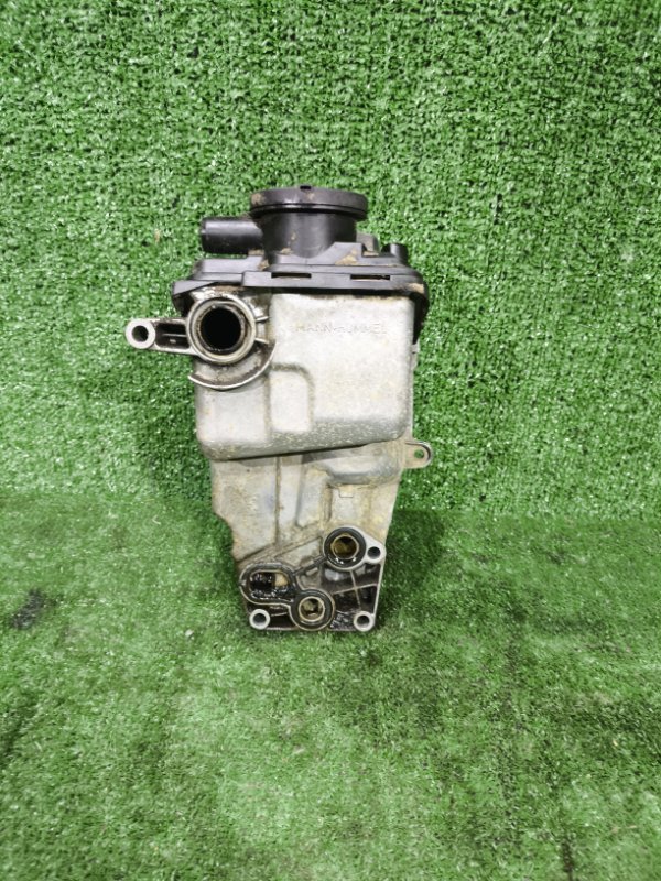 Запчасть корпус масляного фильтра Ford S-MAX 2006 2.5 HUWA 31338684 Б/У Корпус масляного фильтра Ford S-MAX 2006 2.5 HUWA 31338684 Б/У