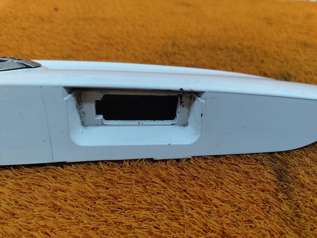 Накладка крышки багажника Qashqai 2021 2 (J11) MR20