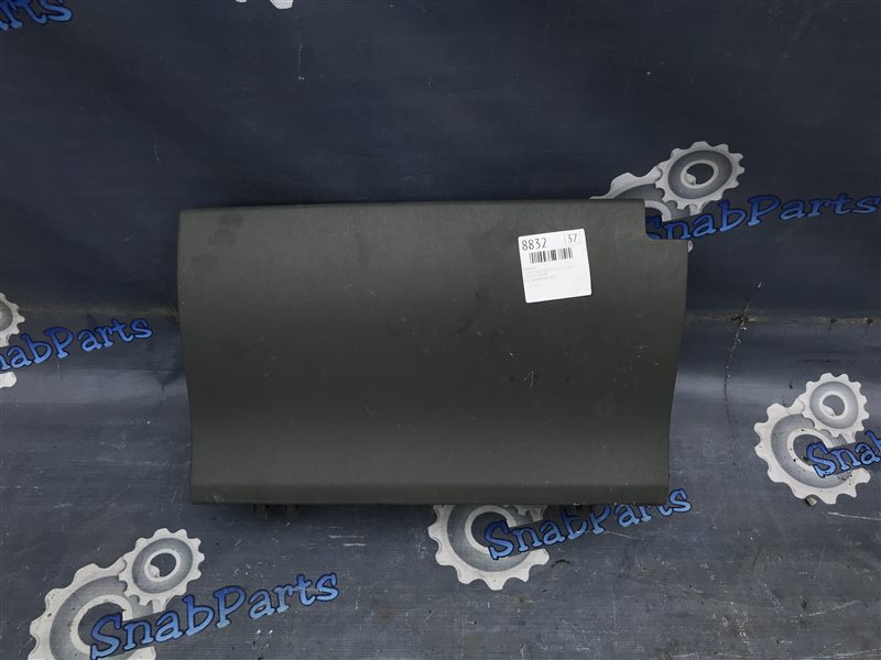 Бардачок Toyota Prius ZVW30 2ZR-FXE 2010