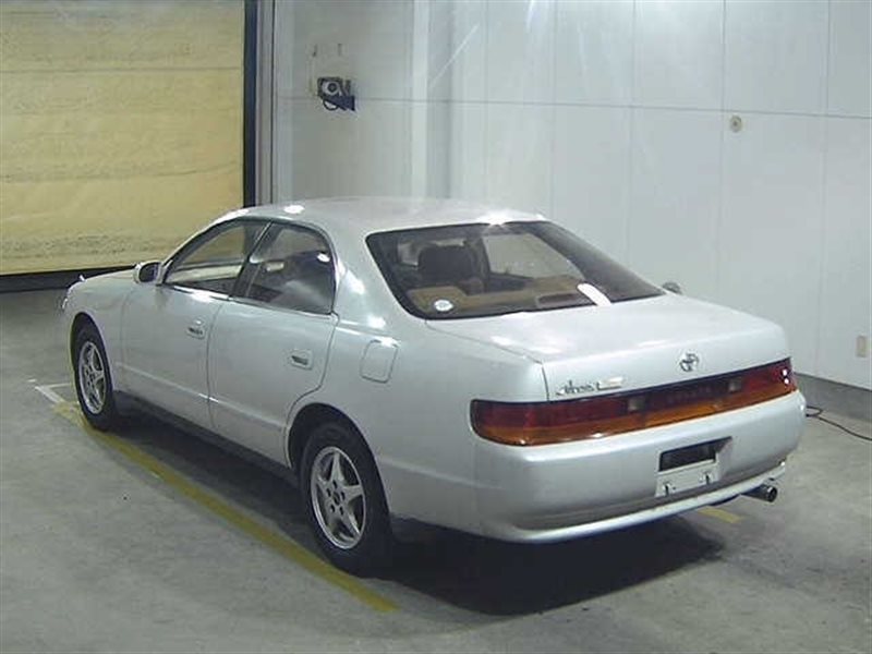 Автомобиль Toyota Chaser GX90 1G-FE 1993 года в разбор