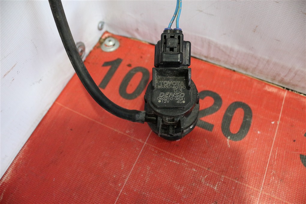 Насос омывателя передний Toyota RAV4 2005 20 1AZFE 8533060190 контрактная