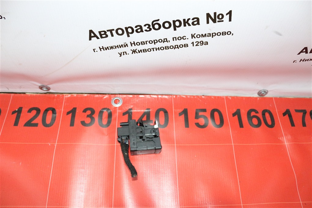 Блок управления стояночным тормозом A4 2011 Седан B8 CDN