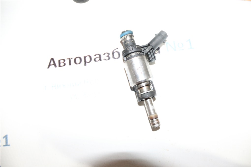 Форсунка топливная Audi A4 2011 Седан B8 CDN 06H906036G контрактная