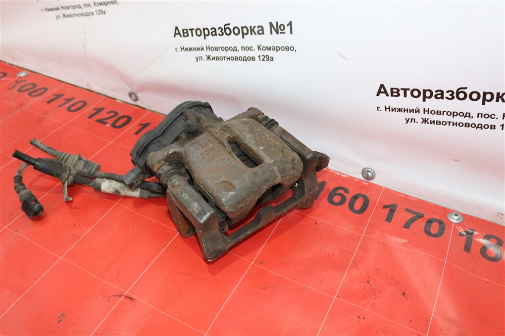 Суппорт тормозной задний правый Audi A4 2011 Седан B8 CDN 8K0615404B контрактная
