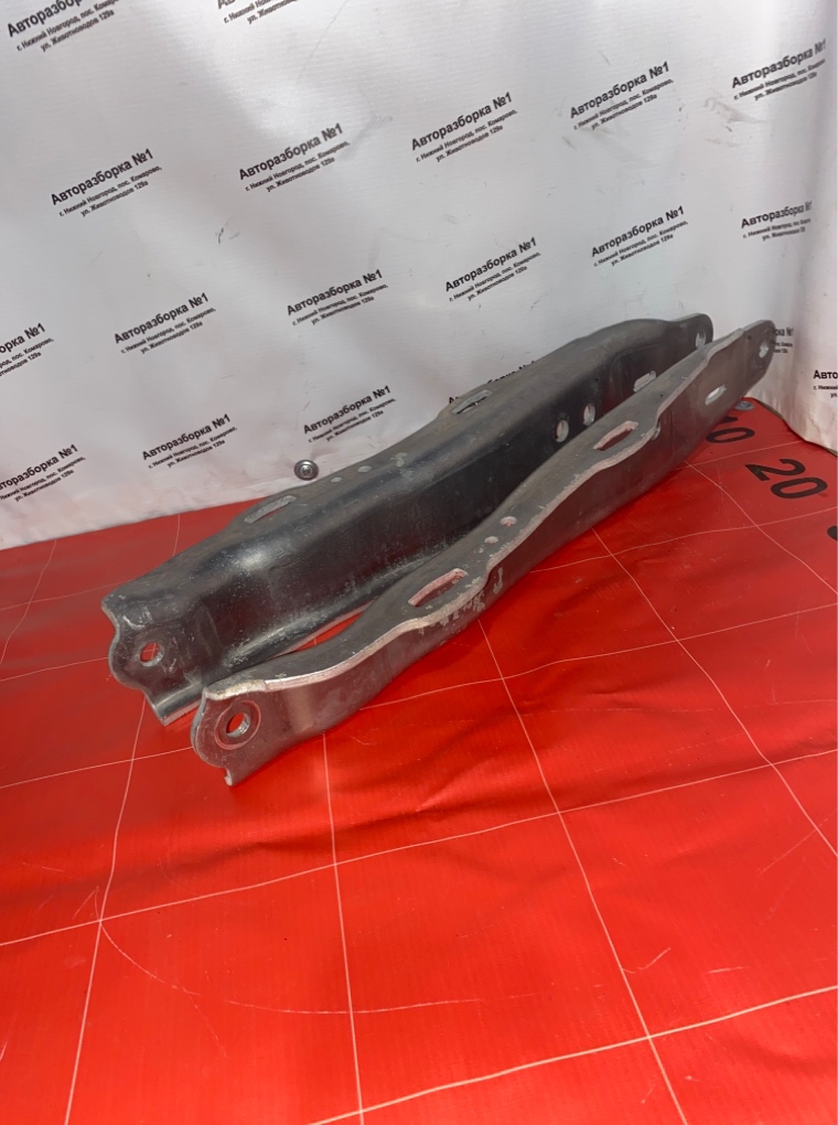 Рычаг подвески задний S W222