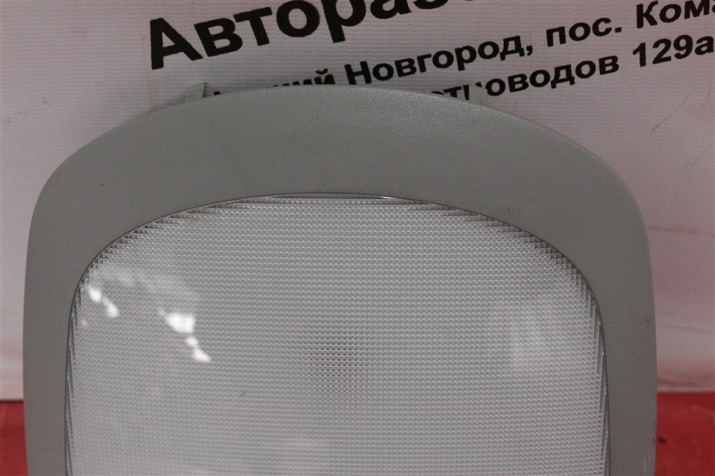 Плафон подсветки салона задний M-class 2008 164 642.940