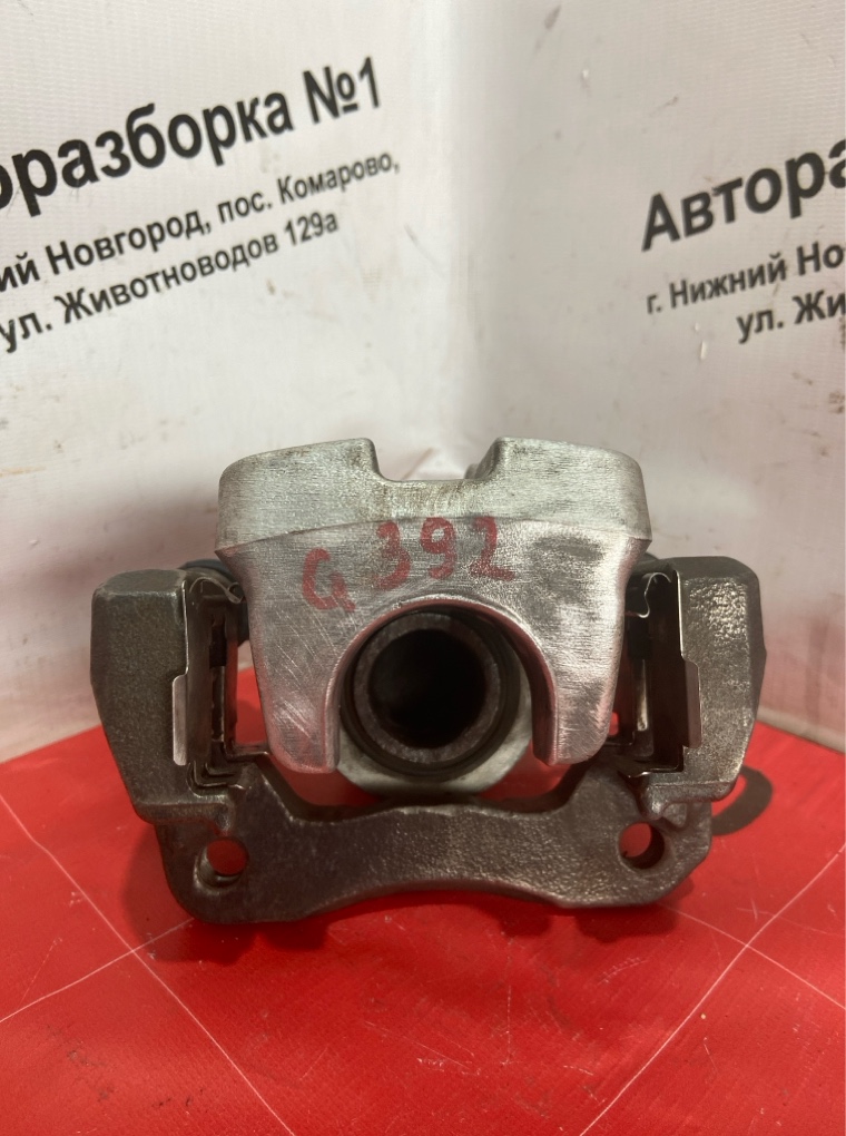 Суппорт тормозной задний правый Toyota RAV4 30 1AZFE Суппорт тормозной задний правый Toyota RAV4 30 1AZFE