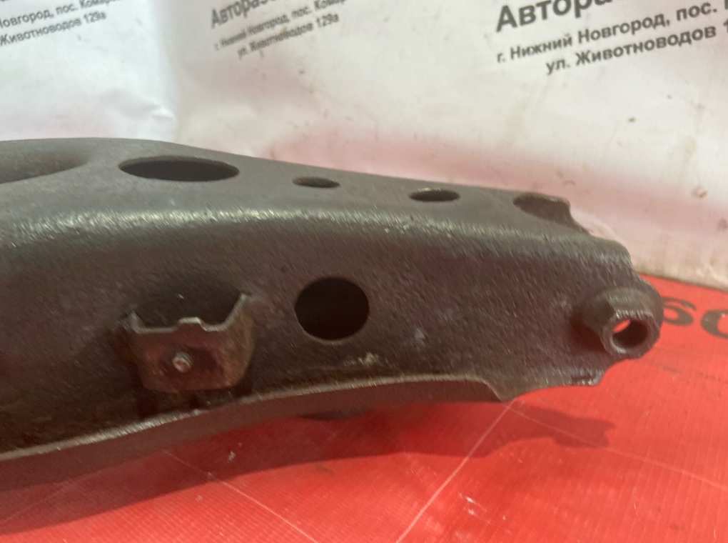 Рычаг подвески задний правый RAV4 2008 30 1AZFE
