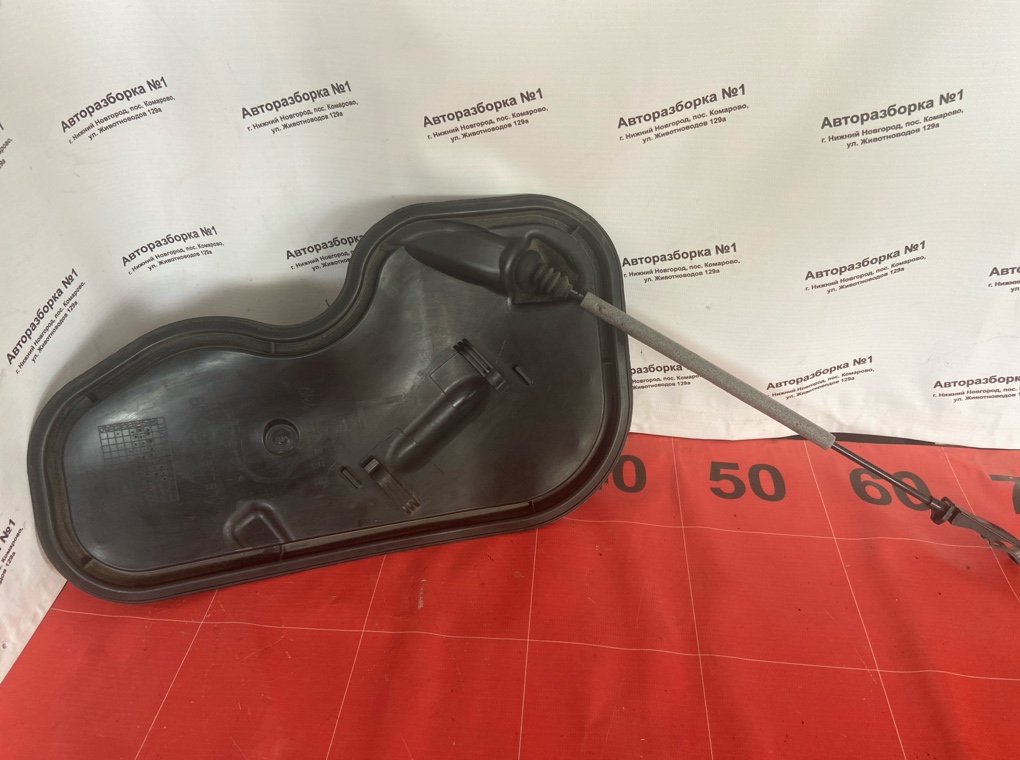 Накладка двери задняя левая Volkswagen Polo 6R4839915E контрактная