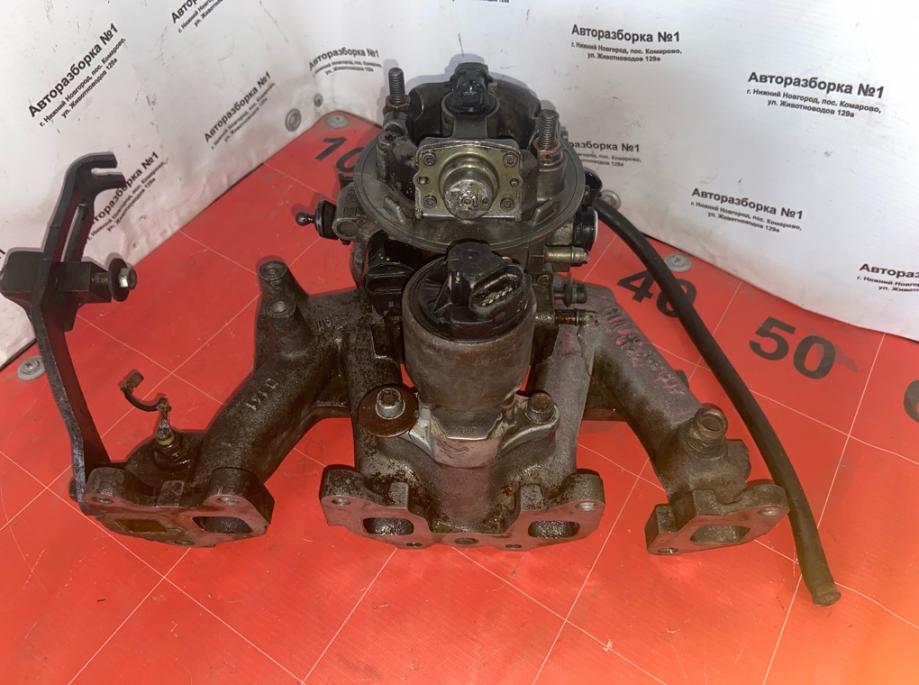 Впускной коллектор Opel Corsa-B B 90466697 контрактная