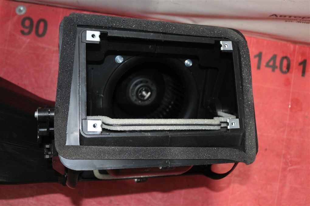 Печка салона Нива Тревел 2024 УНИВЕРСАЛ Печка салона Нива Тревел 2024 УНИВЕРСАЛ