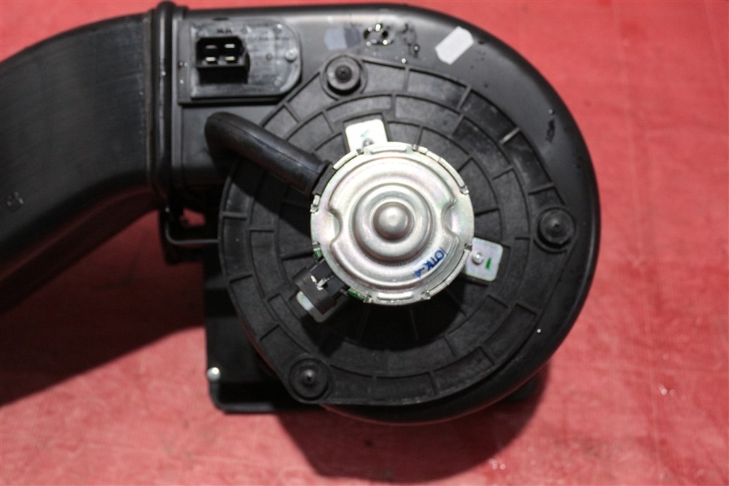 Печка салона Нива Тревел 2024 УНИВЕРСАЛ Печка салона Нива Тревел 2024 УНИВЕРСАЛ