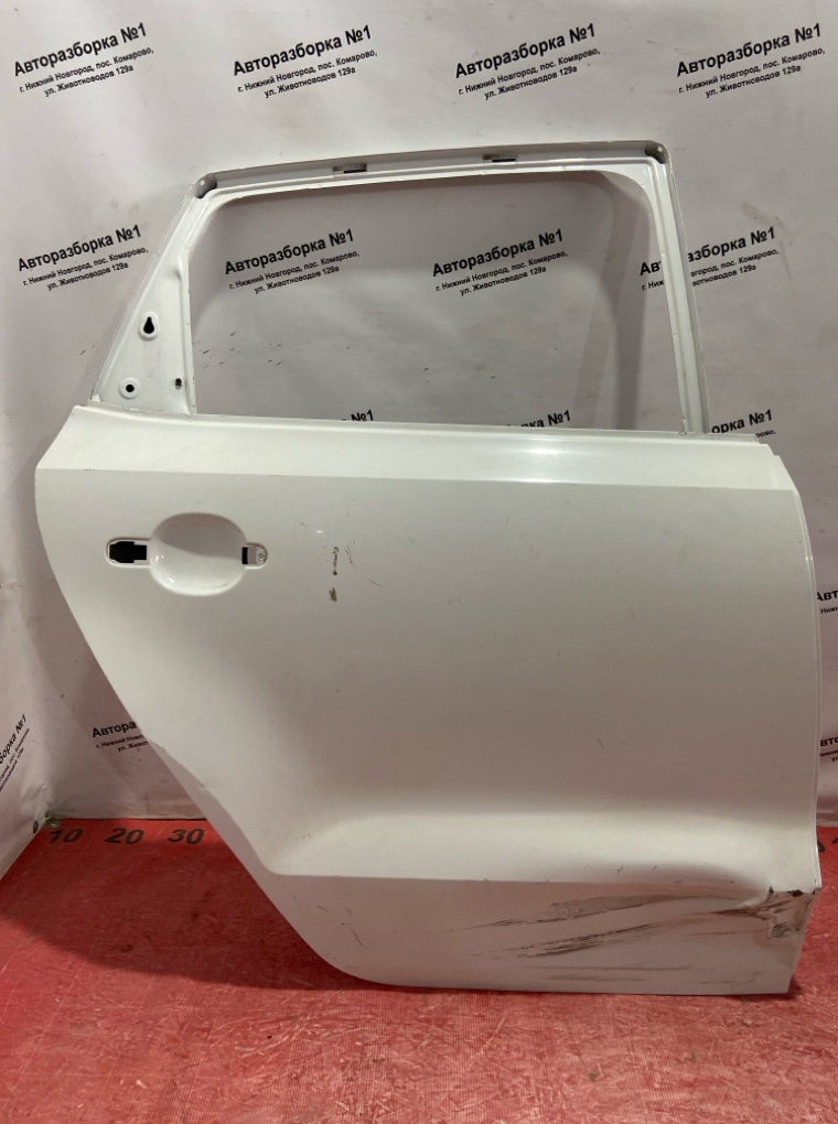Дверь задняя правая Volkswagen Polo 6RU831056G Б/У